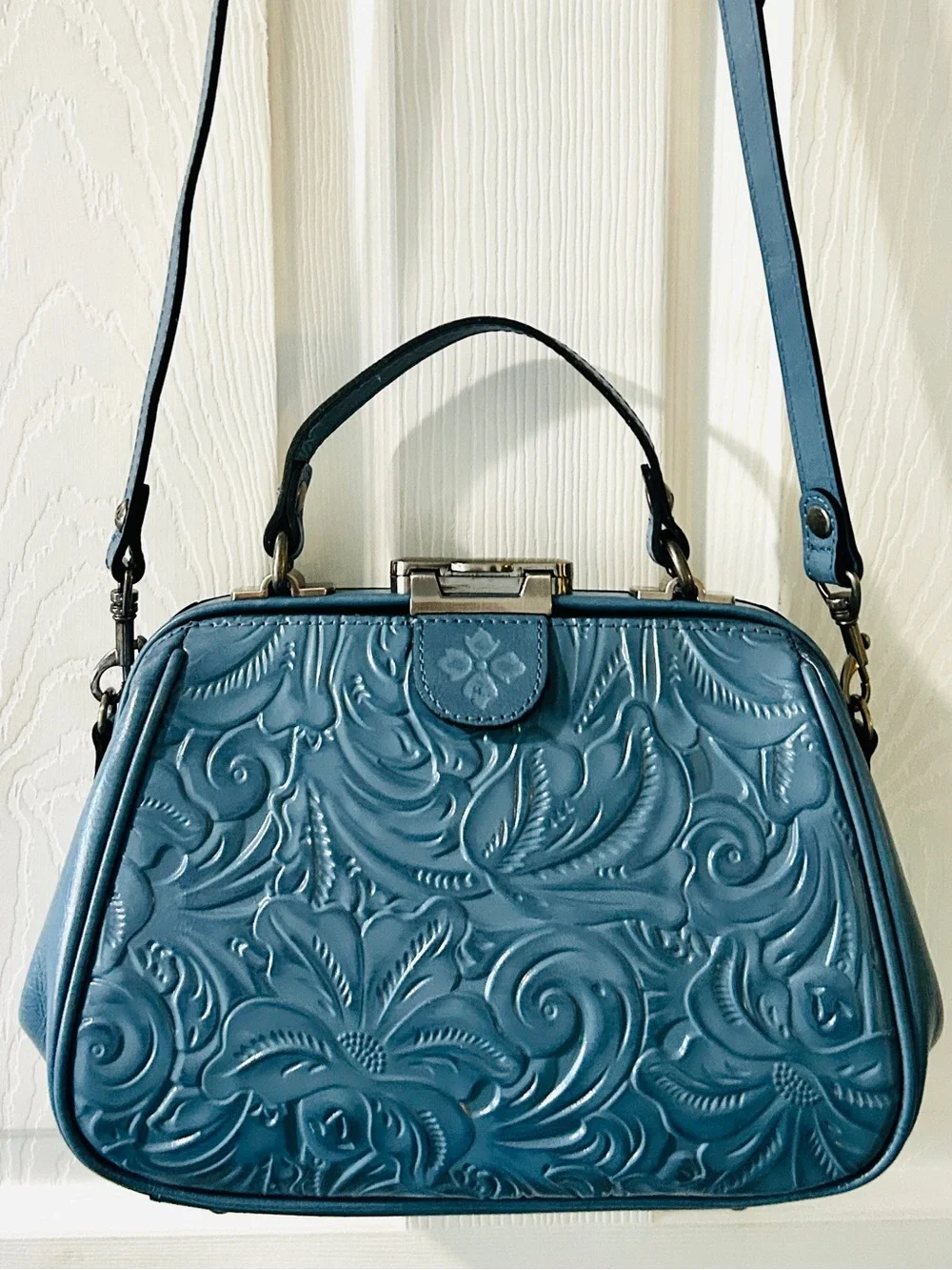 Patricia Nash Gracchi Tooled Leather Frame Satchel P384244 Safflower Blue